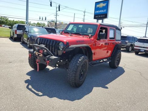 Used 2021 Jeep Wrangler Unlimited Sport AWD/4WD image 2