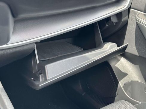 Certified 2024 Nissan Rogue SV AWD/4WD image 31