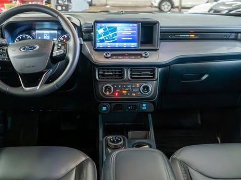 Used 2024 Ford Maverick Lariat w/ Black Appearance Package image 19