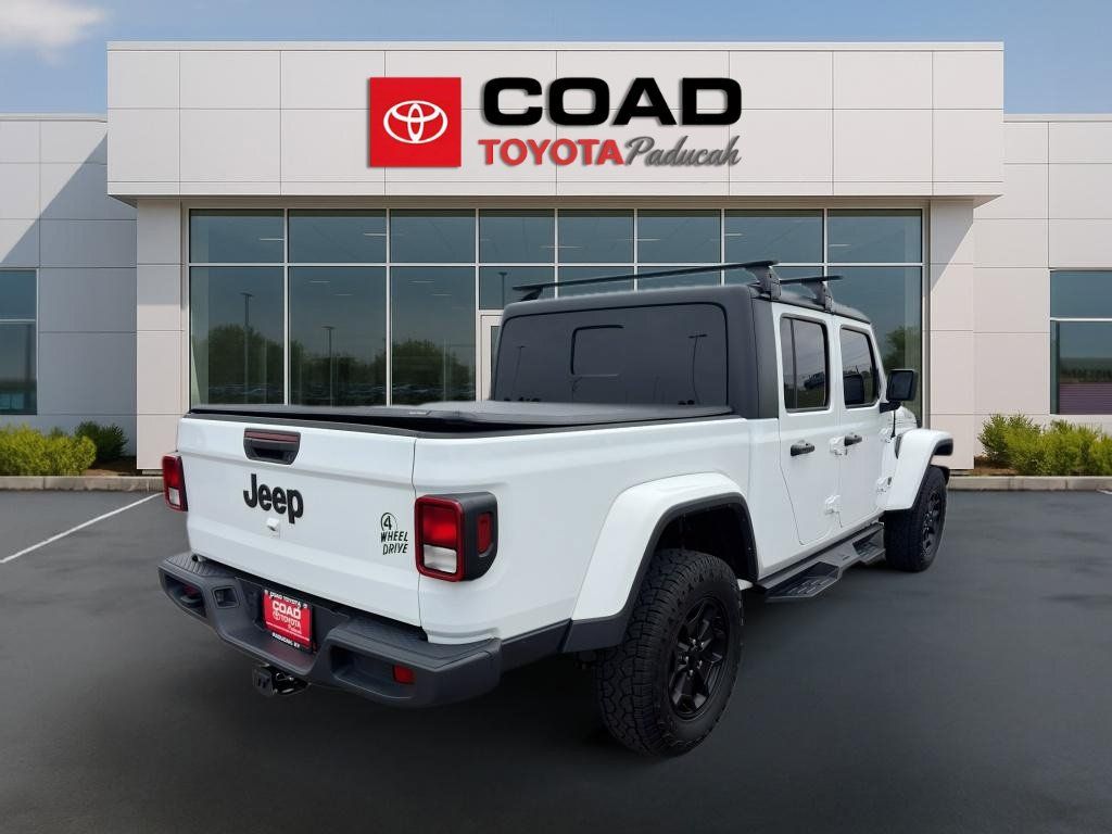 Used 2022 Jeep Gladiator Sport AWD/4WD image 5