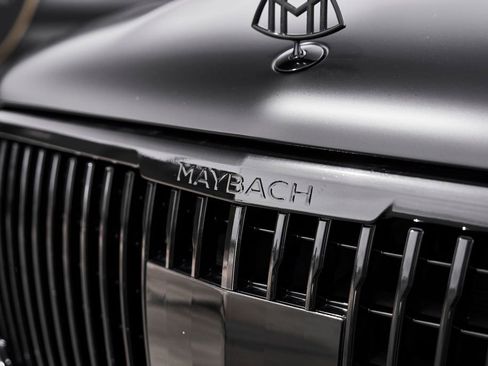 Used 2024 Mercedes-Benz Maybach GLS 600 4MATIC image 8
