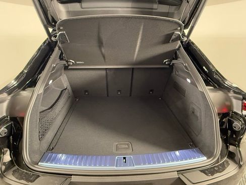 New 2026 Porsche Cayenne Coupe image 17