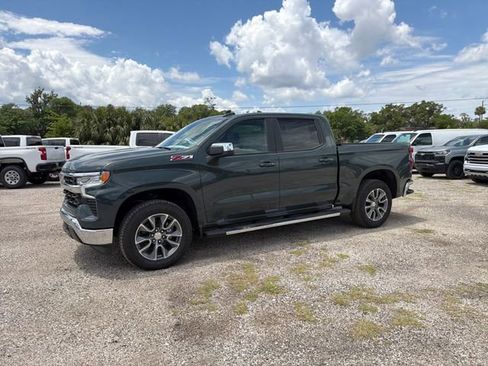 New 2026 Chevrolet Silverado 1500 LT w/ Z71 Off-Road Package AWD/4WD image 3