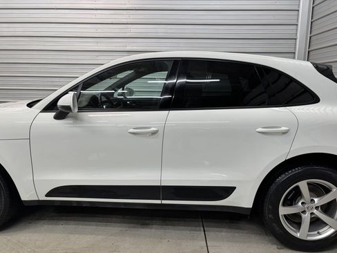 Used 2019 Porsche Macan image 7