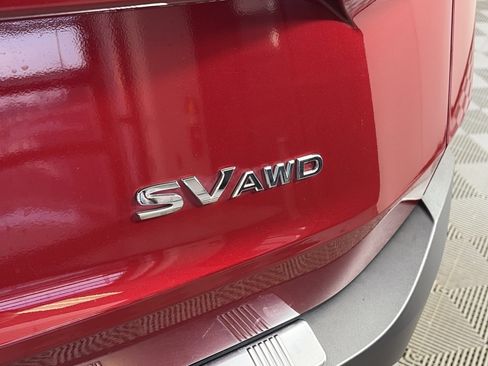 Used 2023 Nissan Rogue SV image 17