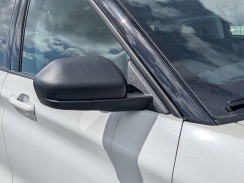 New 2026 Ford Explorer Active w/ Active Comfort Package image 9