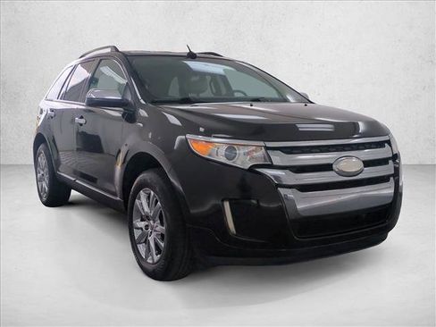 Used 2013 Ford Edge SEL FWD image 3