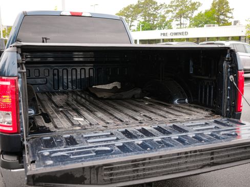 Used 2015 Ford F150 XLT w/ Equipment Group 301A Mid AWD/4WD image 28