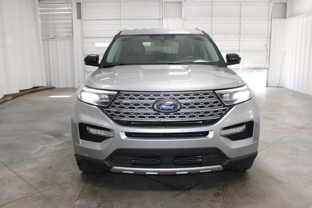 Used 2021 Ford Explorer Limited w/ Equipment Group 301A RWD image 3