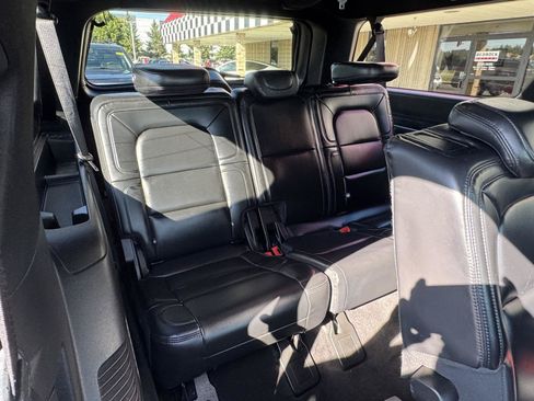 Used 2021 Lincoln Navigator L 4WD image 27