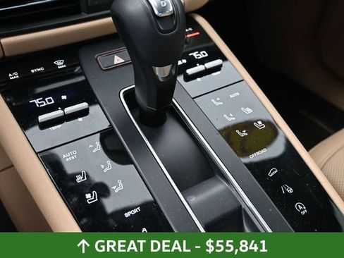 Used 2023 Porsche Macan S AWD/4WD image 22