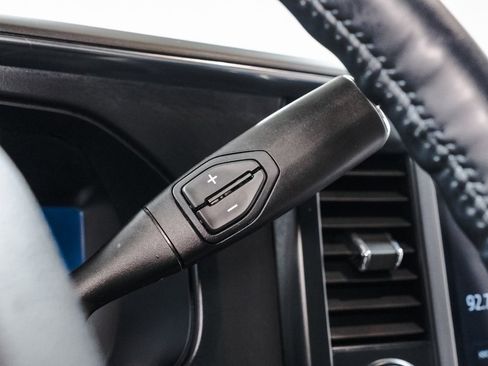 Used 2025 Ford F250 Platinum w/ FX4 Off-Road Package image 24