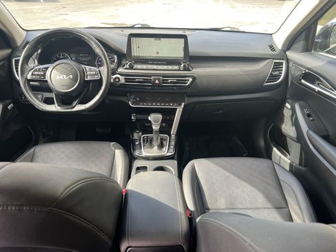 Used 2022 Kia Seltos SX AWD/4WD image 24