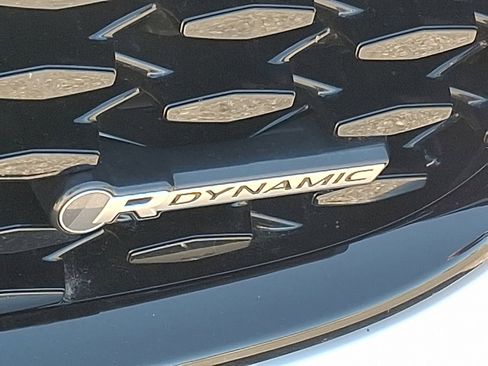 Used 2025 Jaguar F-PACE R-Dynamic S image 34