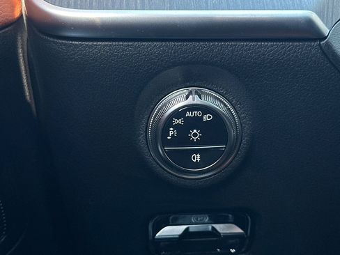 New 2026 Mercedes-Benz C 300 Sedan image 27