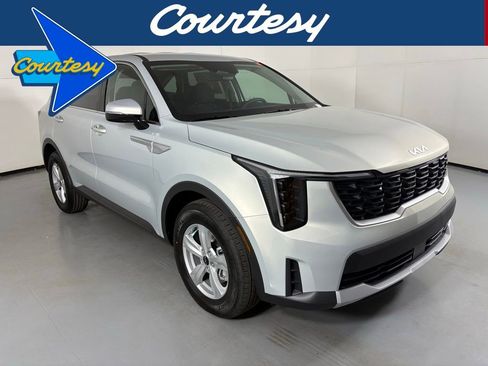 New 2026 Kia Sorento LX image 1