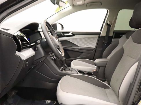 Used 2023 Volkswagen Taos S image 16