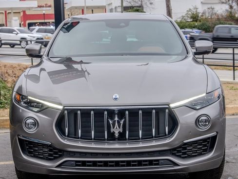 Used 2022 Maserati Levante GT image 2