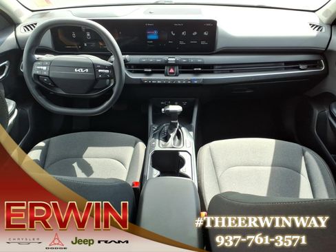 Used 2025 Kia K4 FWD image 24