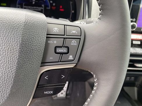 New 2026 Toyota Camry SE AWD/4WD image 12