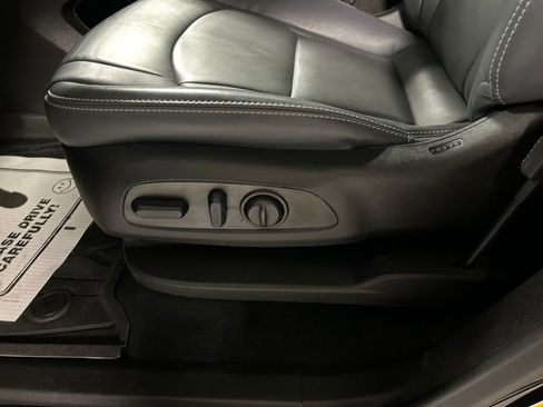 Used 2024 Buick Enclave Essence w/ LPO, Cargo Package image 13