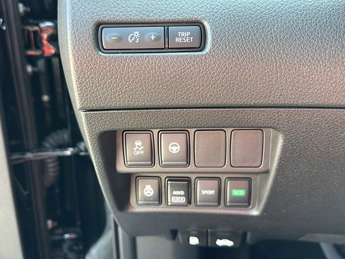 Certified 2022 Nissan Rogue Sport SV w/ Technology Package image 15