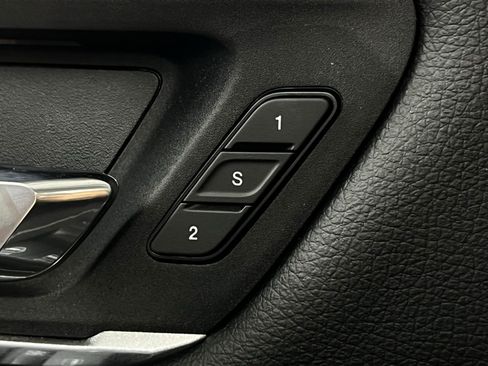 Used 2022 RAM 1500 Laramie w/ Laramie Southwest Edition RWD image 14