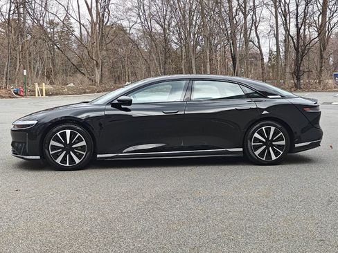 Used 2024 Lucid Air Pure image 6