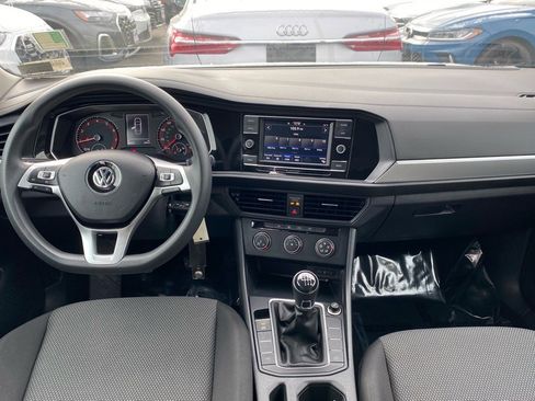 Used 2021 Volkswagen Jetta S image 11