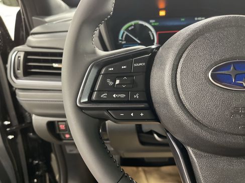 New 2025 Subaru Forester Limited image 19