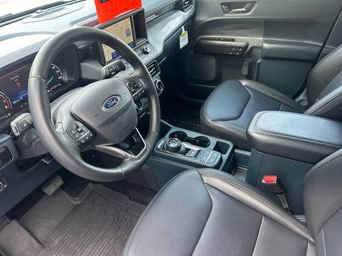 Used 2024 Ford Maverick Lariat w/ Black Appearance Package AWD/4WD image 9