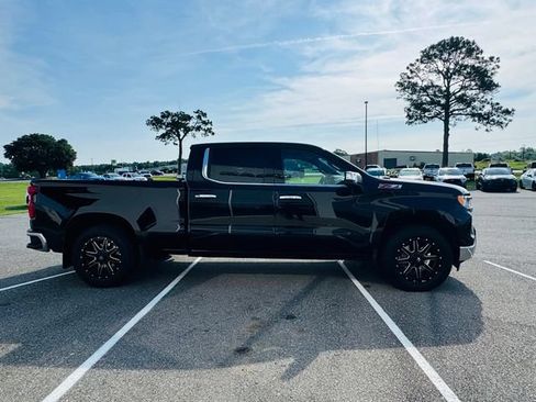 Used 2023 Chevrolet Silverado 1500 LTZ w/ LTZ Premium Package AWD/4WD image 27