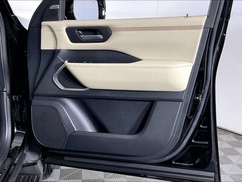 New 2026 Nissan Armada Platinum AWD/4WD image 20