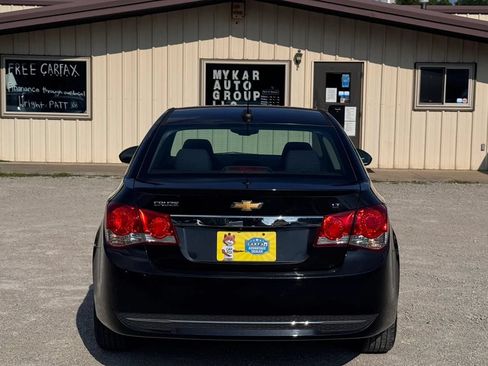 Used 2015 Chevrolet Cruze LT FWD image 11