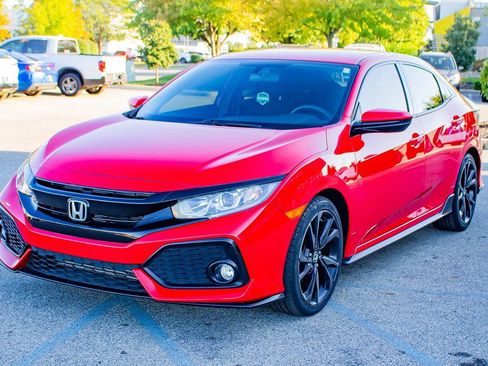 Used 2018 Honda Civic Sport image 3