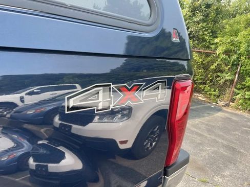 Used 2017 Ford F250 XLT w/ XLT Value Package AWD/4WD image 15