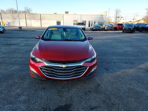 Certified 2021 Chevrolet Malibu LT w/ Leather Package image 10