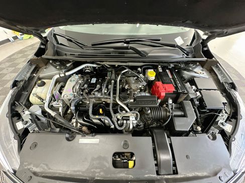 Used 2025 Nissan Sentra S FWD image 33