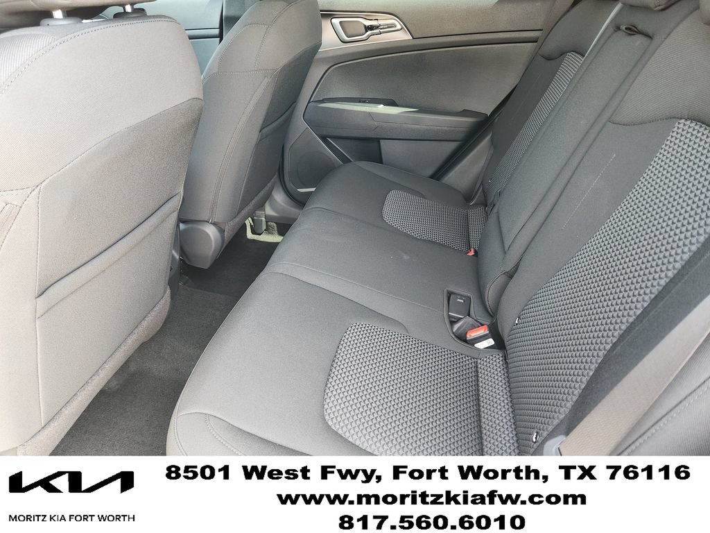 New 2027 Kia Sportage LX FWD image 19