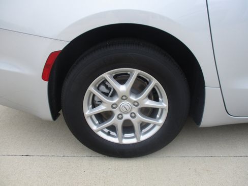 New 2026 Chrysler Voyager LX FWD image 12