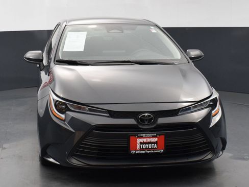 Used 2025 Toyota Corolla LE FWD image 7