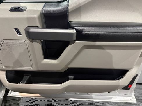 Used 2015 Ford F150 XLT w/ Equipment Group 301A Mid image 14