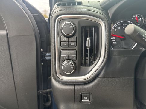 Used 2019 Chevrolet Silverado 1500 LT w/ All-Star Edition image 29