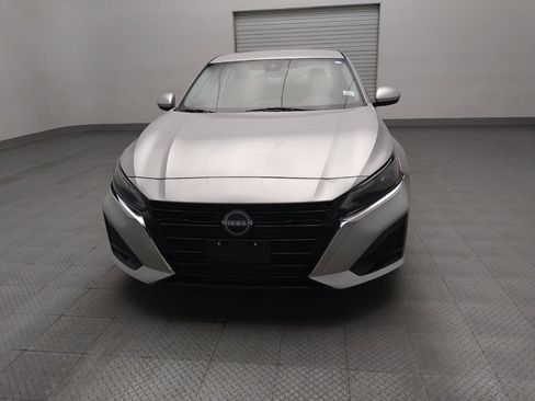 Used 2023 Nissan Altima 2.5 SV image 15