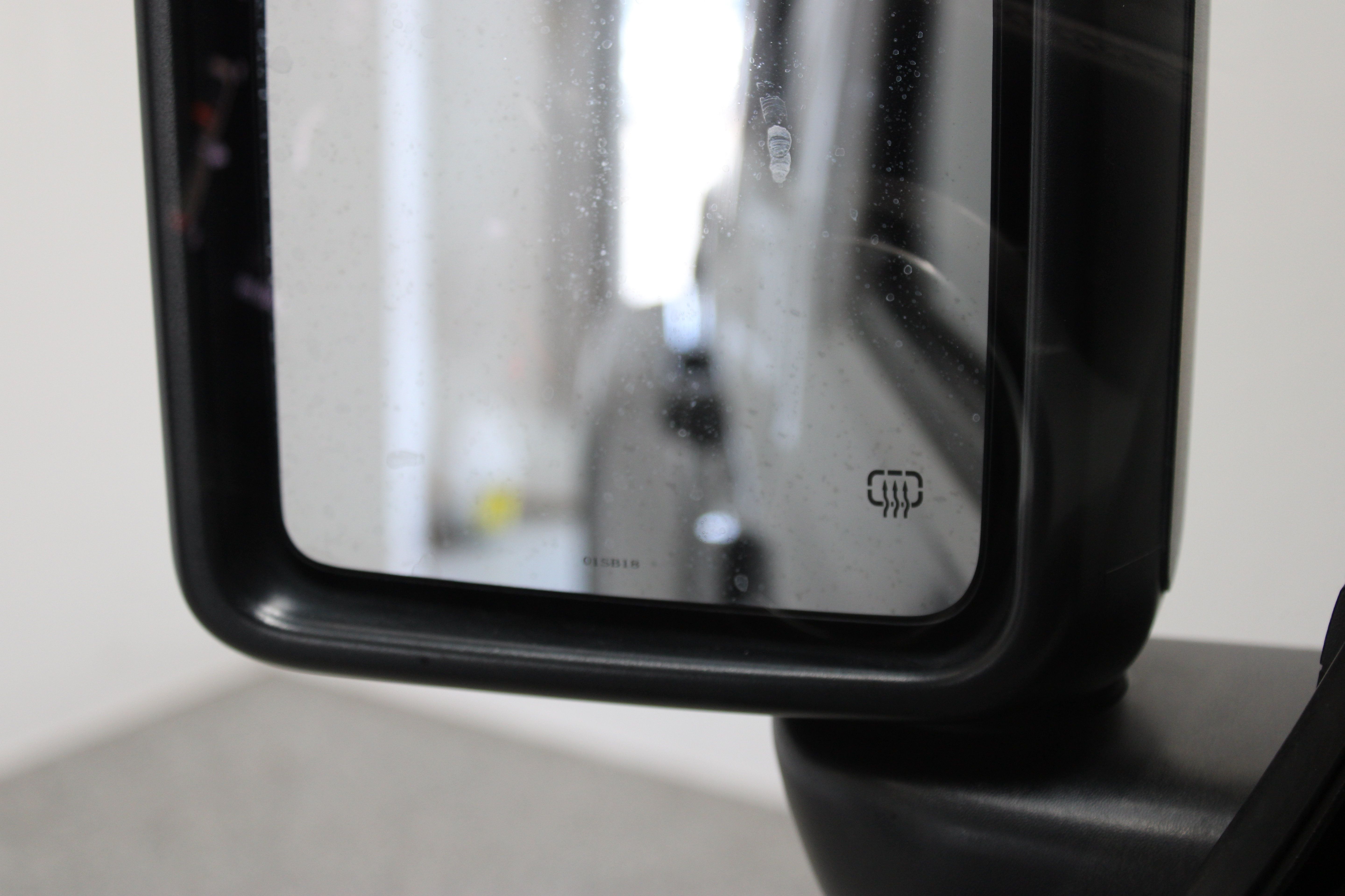 Used 2018 Jeep Wrangler Unlimited Sahara AWD/4WD image 23
