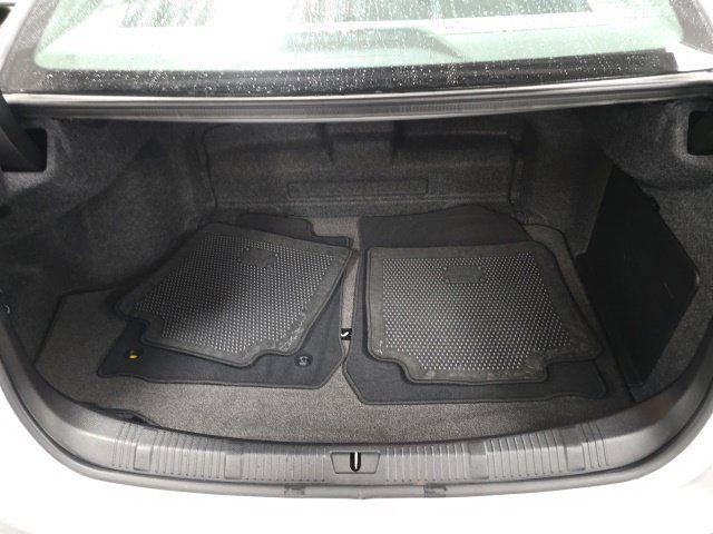Used 2013 Toyota Avalon Limited FWD image 25