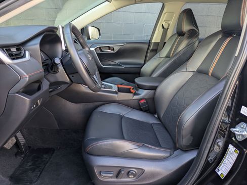 Used 2024 Toyota RAV4 Adventure image 20