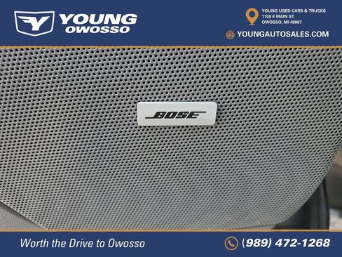 Certified 2025 Cadillac XT6 Premium Luxury w/ LPO, Floor Liner Package AWD/4WD image 24