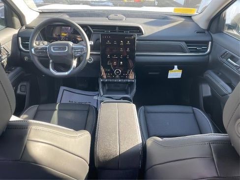 New 2026 GMC Terrain Denali w/ LPO, Floor Liner Package image 23