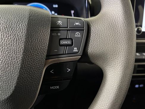 Certified 2025 Toyota Camry LE image 26